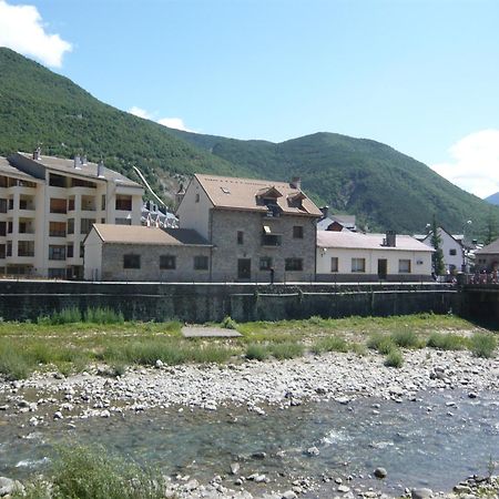 Apartament Biescas-Pirineo-Relax Zewnętrze zdjęcie