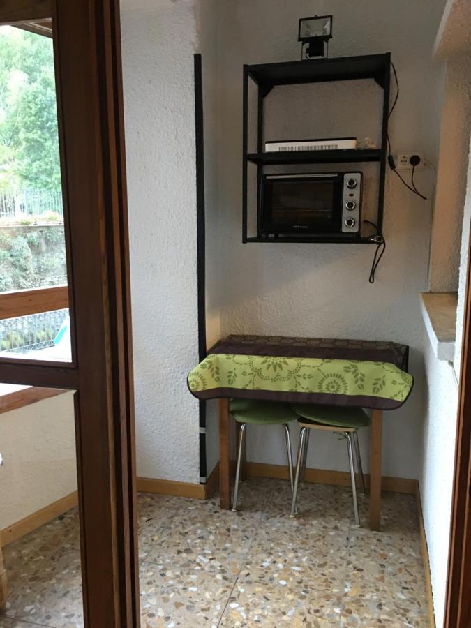 Apartament Biescas-Pirineo-Relax Zewnętrze zdjęcie