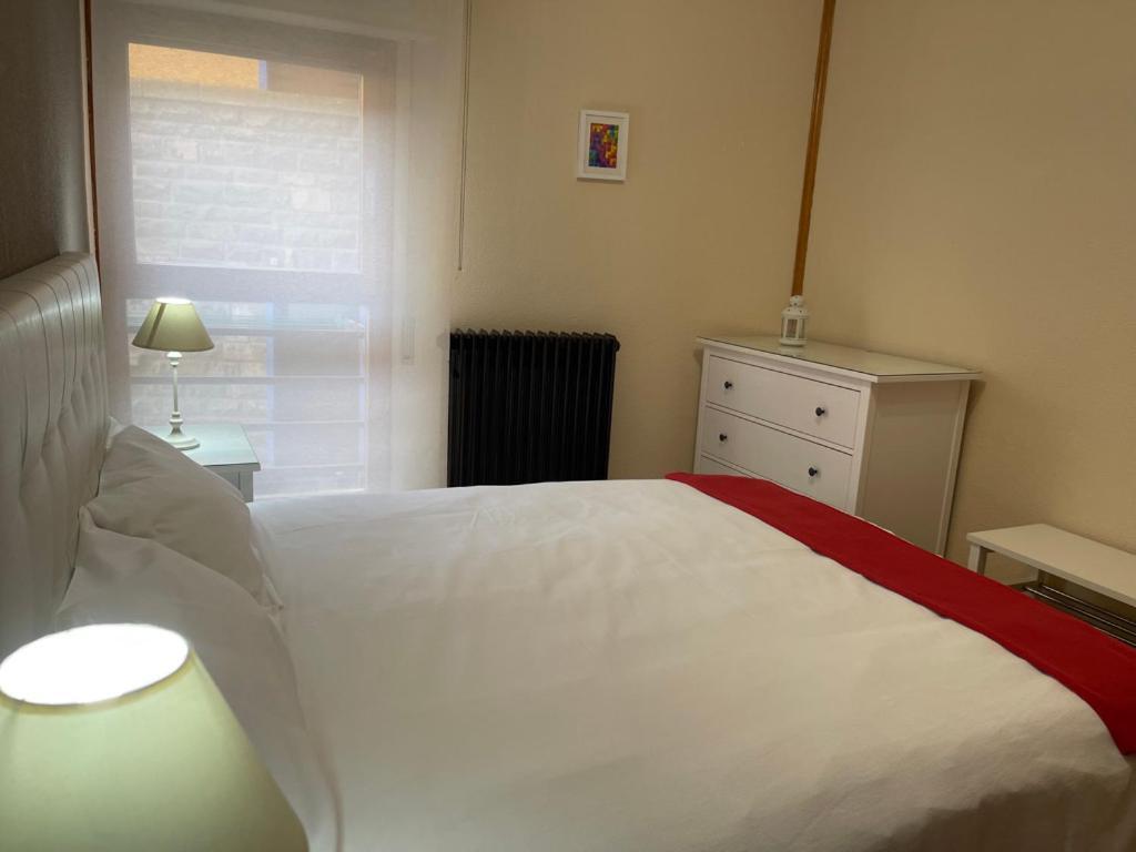 Apartament Biescas-Pirineo-Relax Zewnętrze zdjęcie
