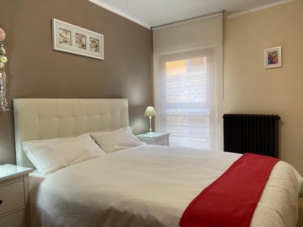 Apartament Biescas-Pirineo-Relax Zewnętrze zdjęcie